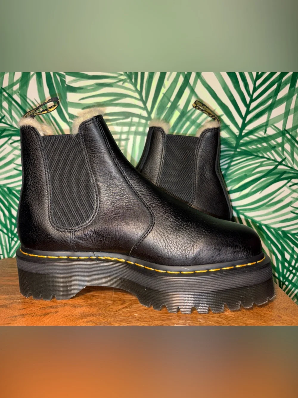 Dr. Martens Black Leather Faux Fur Lined Quad Platform Chelsea Boots Women’s 10